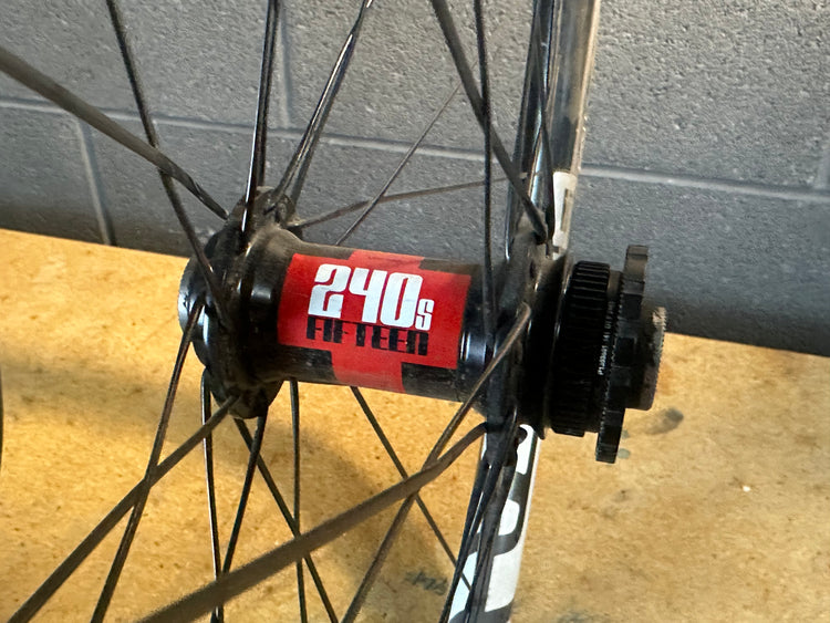 Enve M60 Forty Carbon 27.5 Wheelset XD 12x142