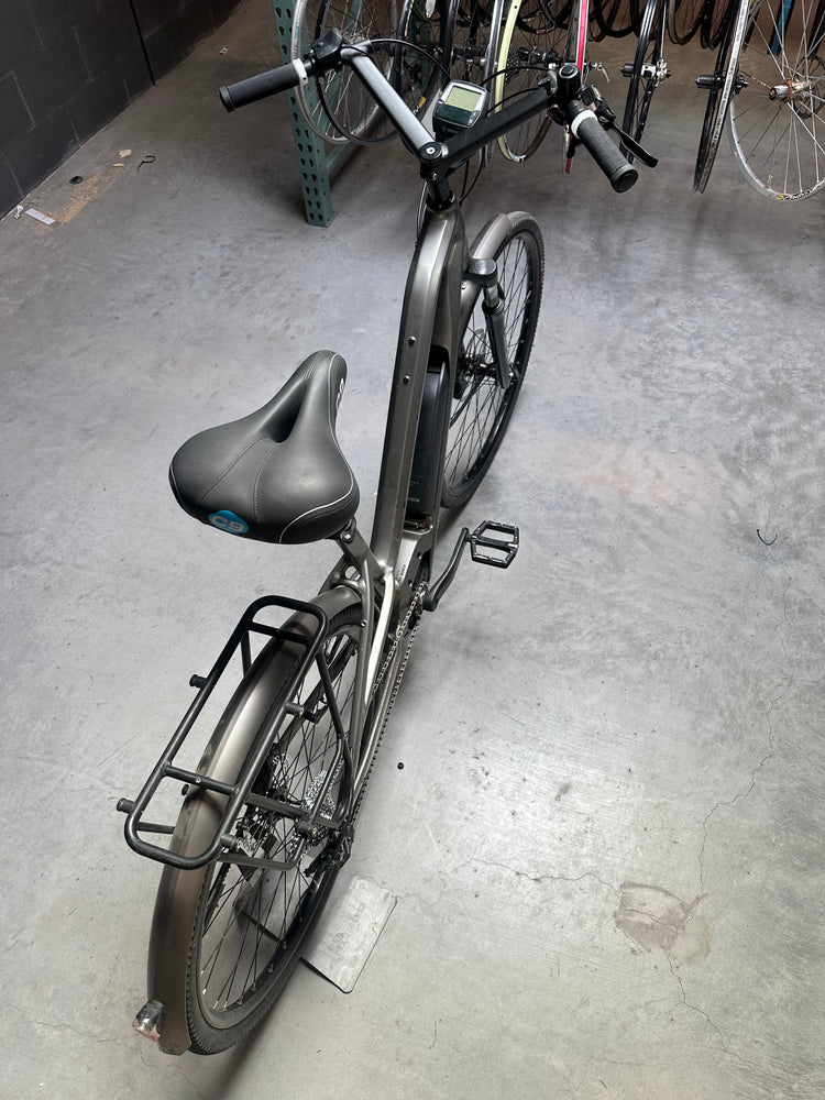 MOUSTACHE URBAN EBIKE 18" Mid Drive