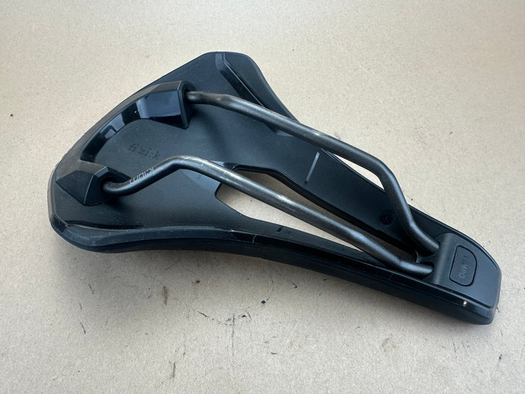 Fizik Argo Tempo R3 Saddle 150