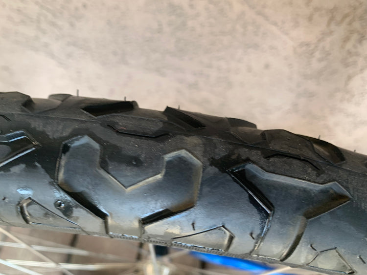 Cannondale F700 Mountain Bike, Size Medium