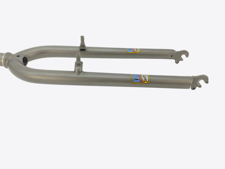 side view of the fork