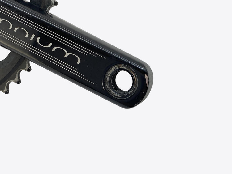 close up of the pedal interface