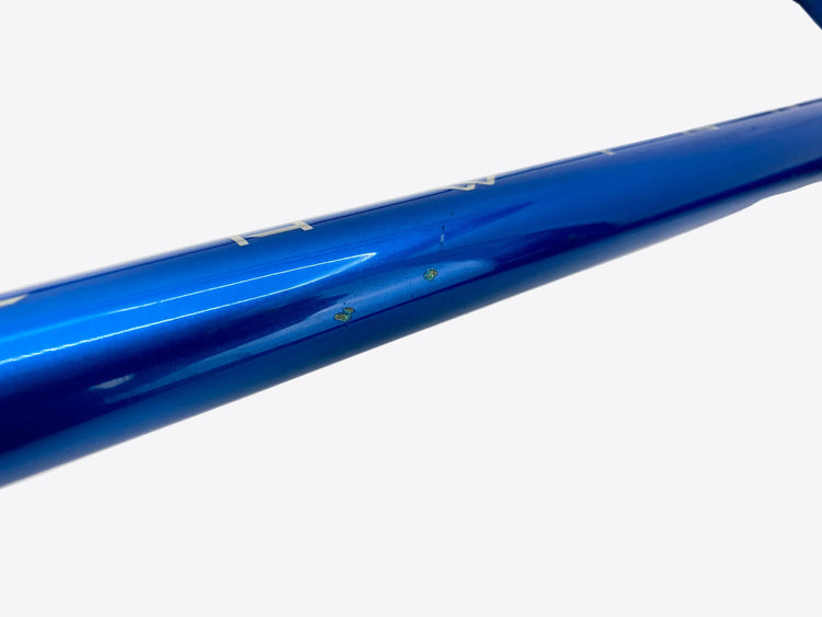 chips under the down tube