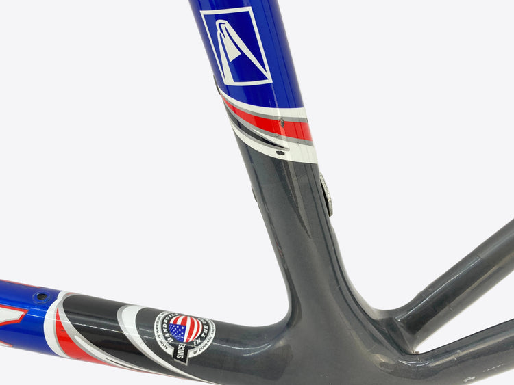 chips on the seat tube