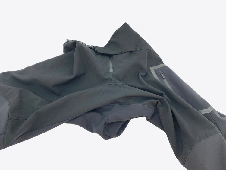 view of the crotch