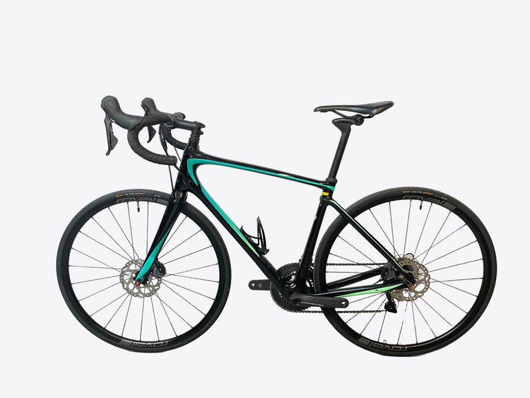 left side view of the bike