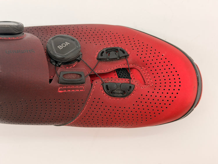 shoe top of toe box