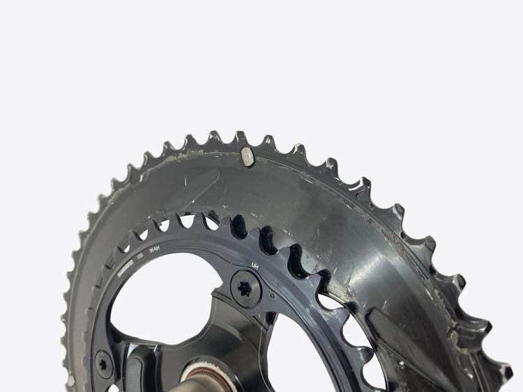 backside view of the chainrings