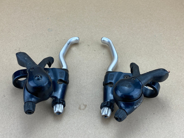 Shimano XTR ST-M900 Shifter Set Fair