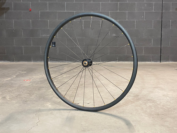 Axis 700c Carbon CL Disc Front Wheel 12x100