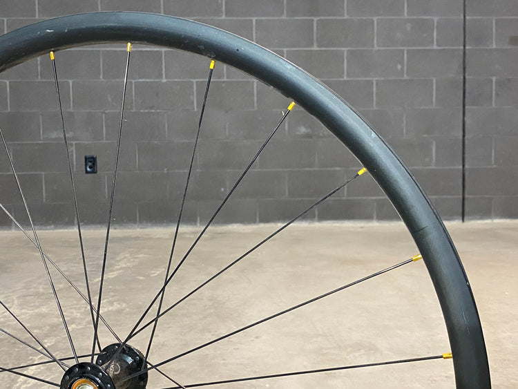 Axis 700c Carbon CL Disc Front Wheel 12x100