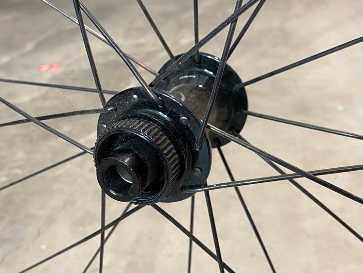 Axis 700c Carbon CL Disc Front Wheel 12x100