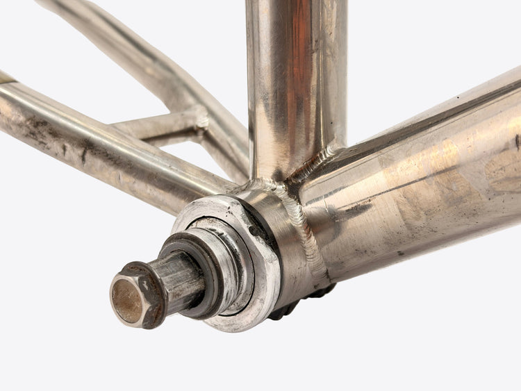 Marin Team Titanium Frame bottom bracket