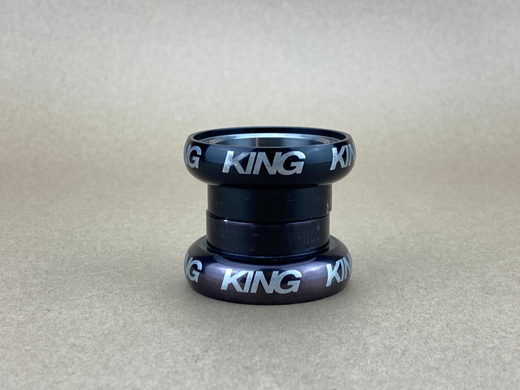 Chris King NoThreadSet EC34 Cups 1 1/8 Inch Black Bold