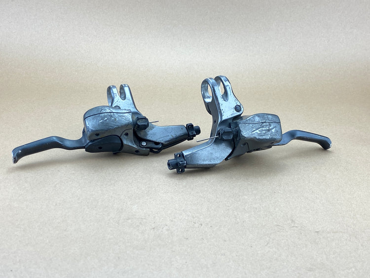 Shimano XTR ST-M961 Integrated Shift Brake Lever Set FAIR