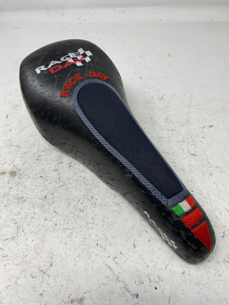 Bontrager Race Day Saddle Great Condition Vintage