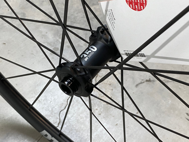 DT Swiss 350 ER1600 30 Alloy Front Wheel CL Disc 12x100