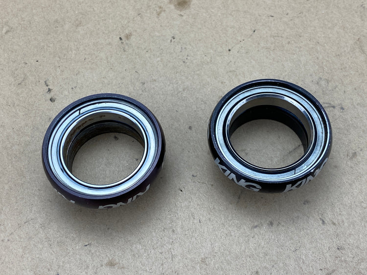 Chris King NoThreadSet Headset Cups EC34 Black Bold