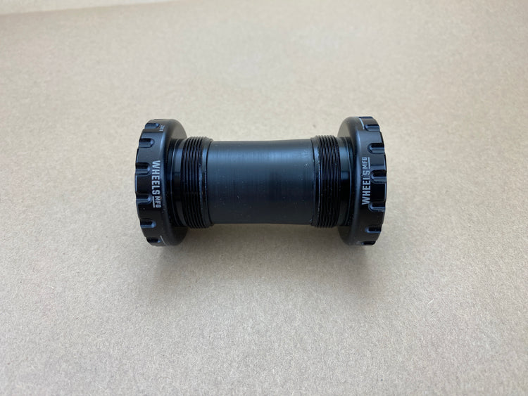 Wheels Mfg. Abec-3 Bottom Bracket Dub Italian