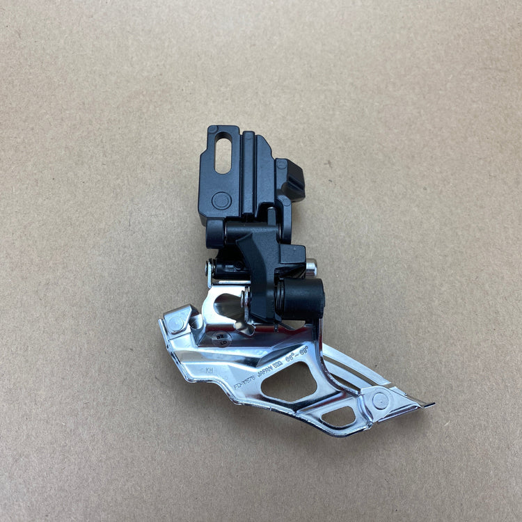 Backside view of front derailleur