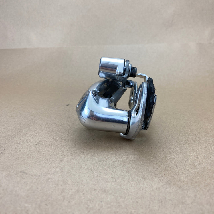 front view of the derailleur