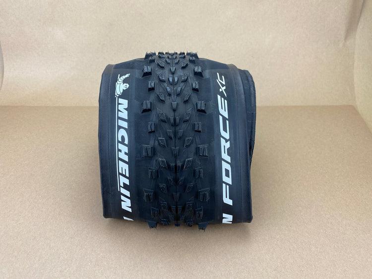 main view of the tire