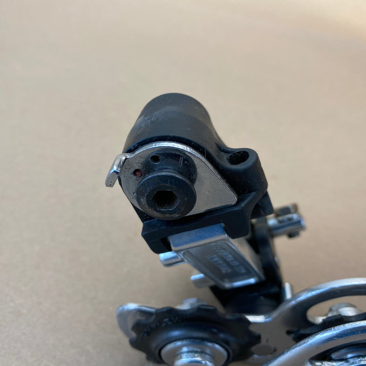 backside mounting bolt