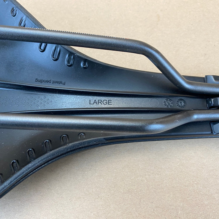 close up of the size label