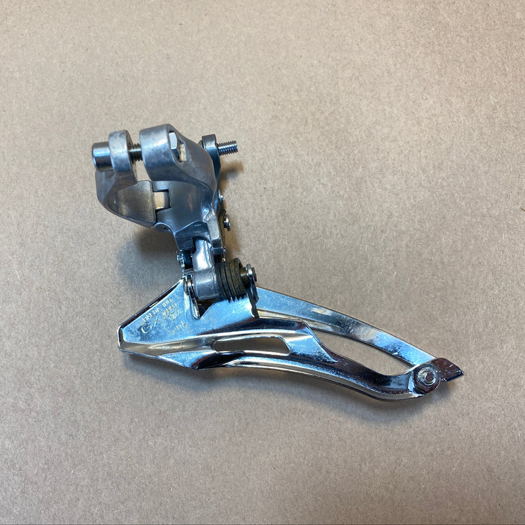 backside view of the derailleur