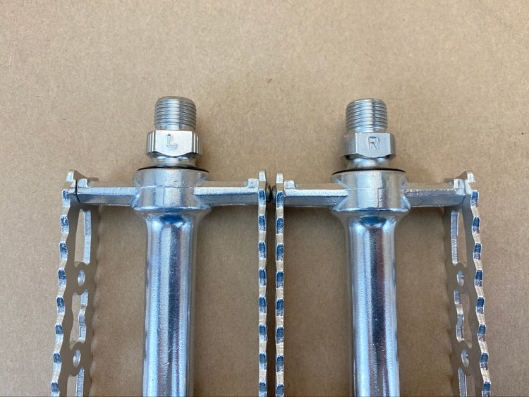 close up of the pedal axles