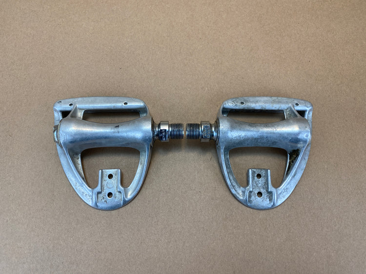 bottom view of the pedals