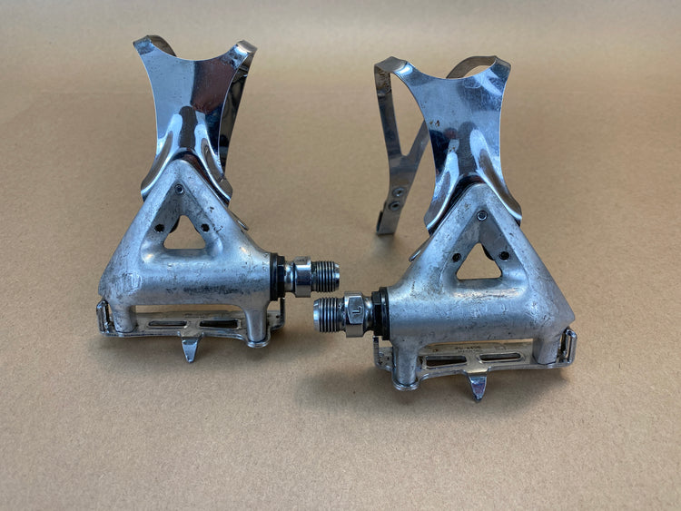 bottom view of the pedals