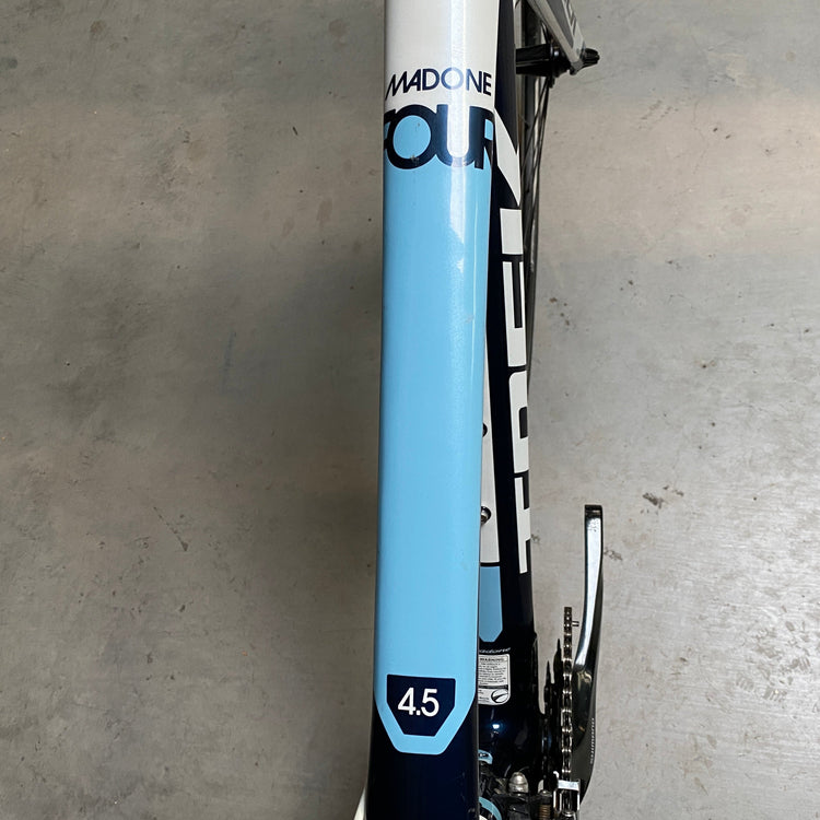 view of the top tube label
