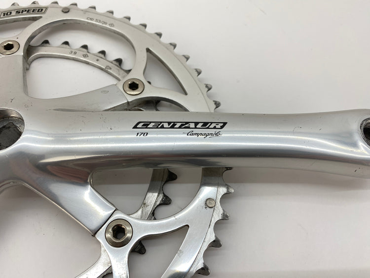 close up of the right crank arm