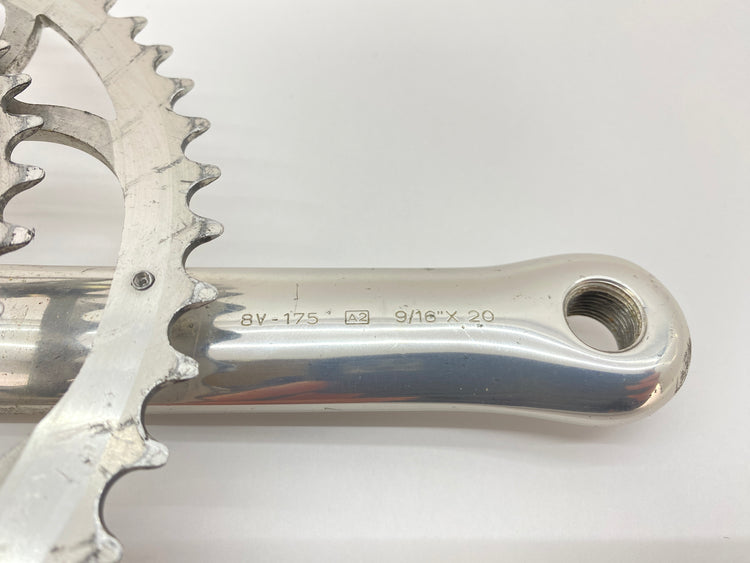 close up of the crank arm length