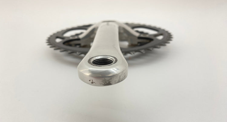 scratches on the right crank arm end