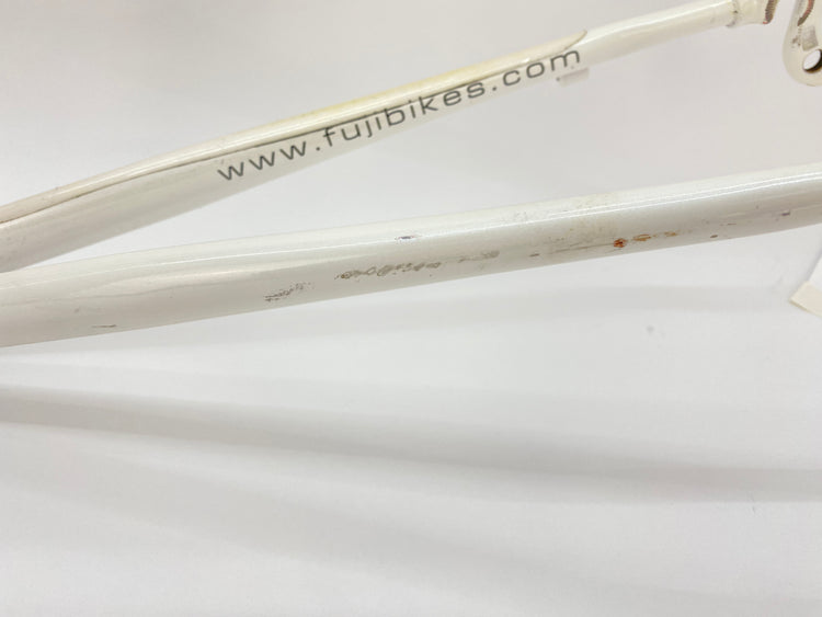 scratches on the chainstay