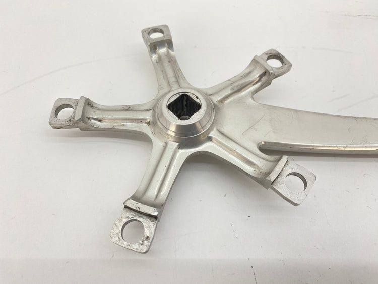 close up of the crank arm spider