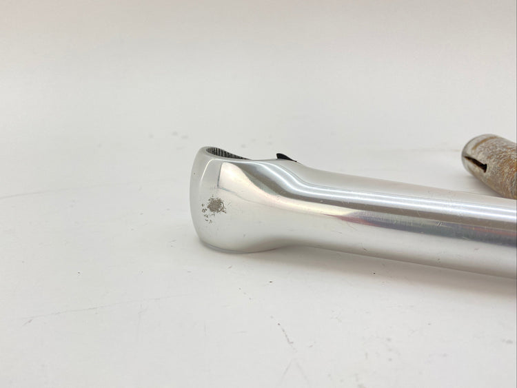 scratches on top of clamp