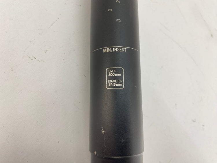 close up of the size label