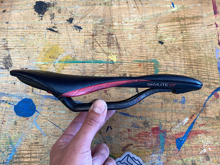 Astute Skylite VT Carbonio Saddle