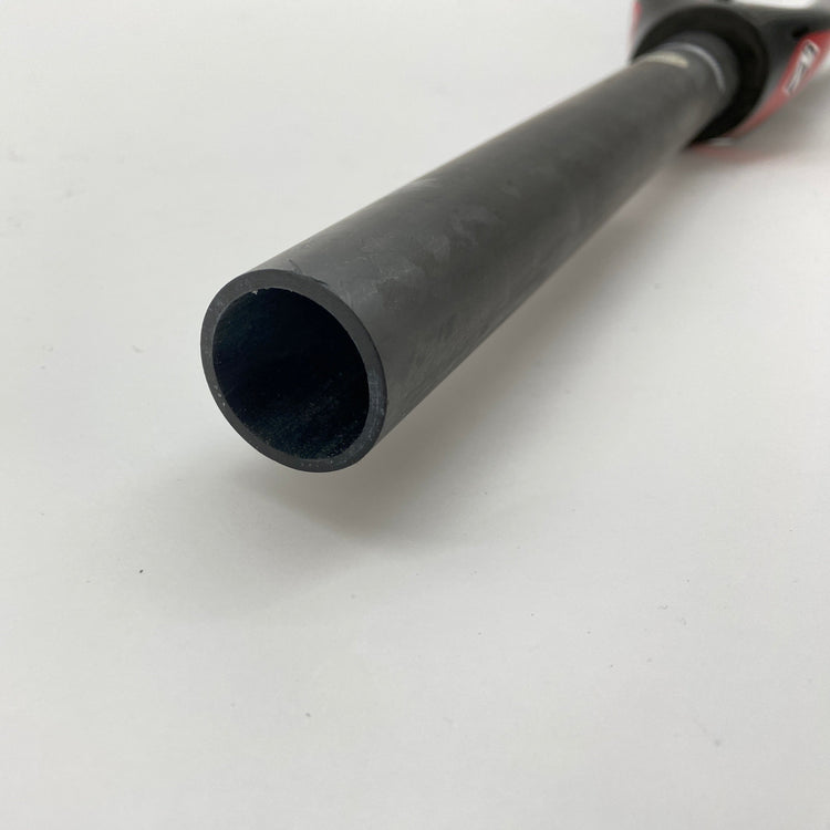 close up of the steering tube end