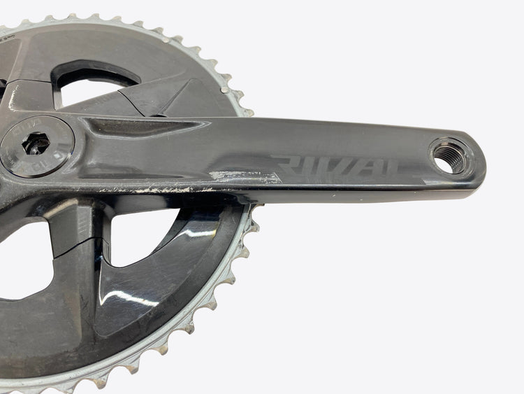 scratches on the right crank