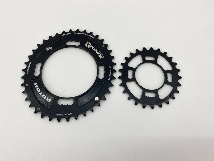 main view of the chainrings