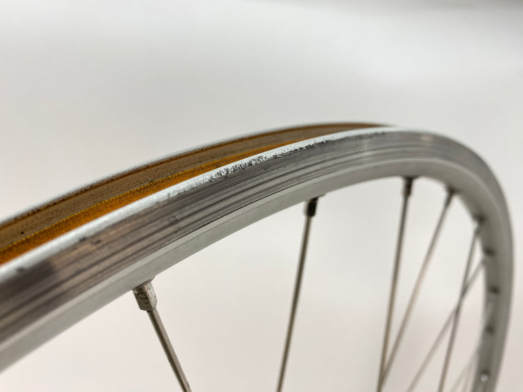 scratches on the rear rim edge