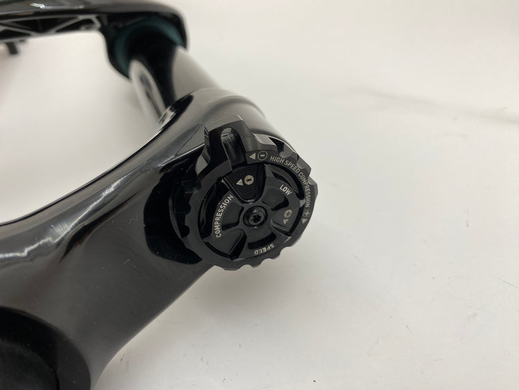 close up of compression adjusters