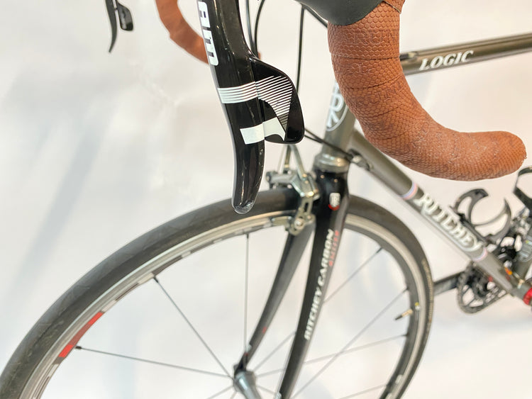 scratches on left brake lever