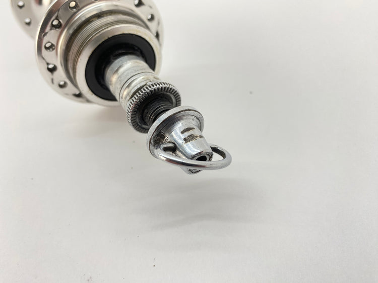 scratches on the skewer end