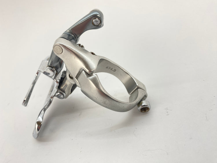 front view of the derailleur