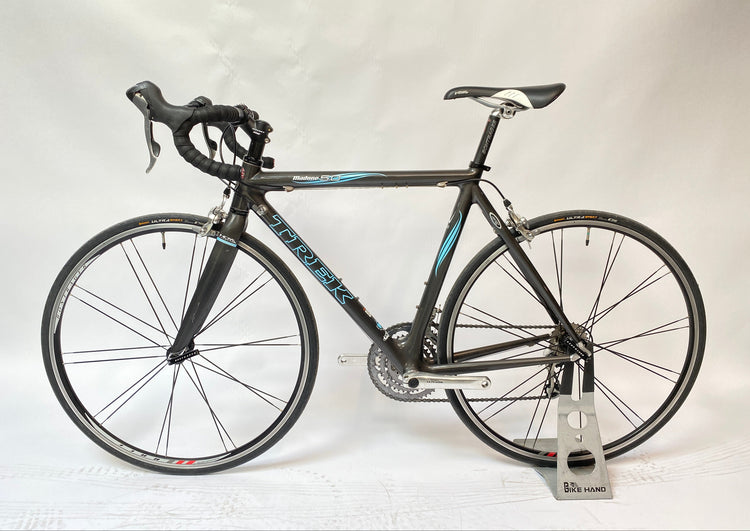left side view of the bike